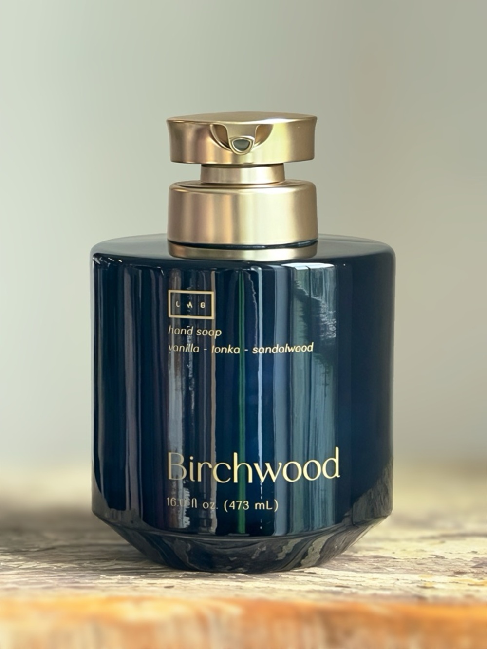 NEW LAB Birchwood Luxury Hand Wash / Soap Glass Bottle Gold Pump 16 OZ